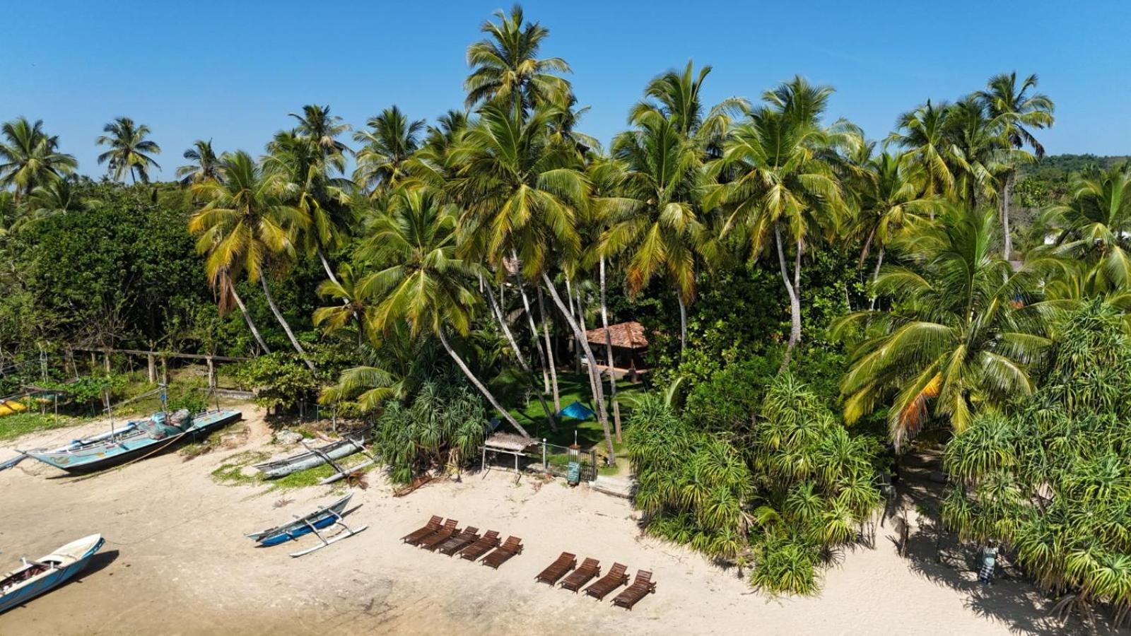 Готель Esperanza Beach Mawella Тангалле Екстер'єр фото